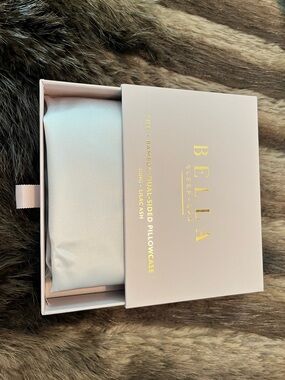 Dual sided BELLA Silk Bamboo Pillowcase in Lilac Ash (King)